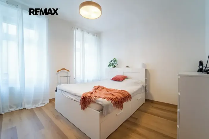 Prodej bytu 2+1, Praha - Karlín, Pernerova, 62 m2