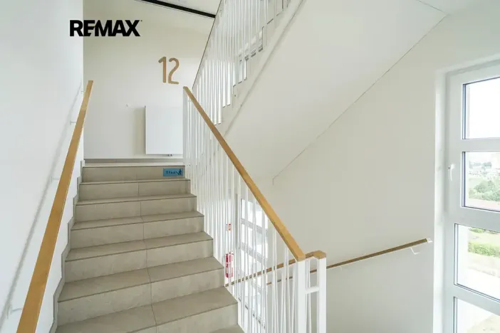 Pronájem bytu 2+kk, Praha - Kamýk, Zimova, 58 m2