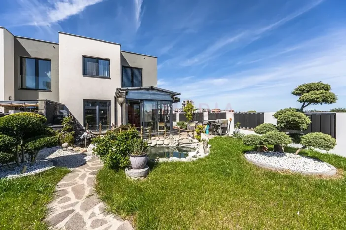 Prodej rodinného domu, Praha - Letňany, Jana Vlčka, 143 m2