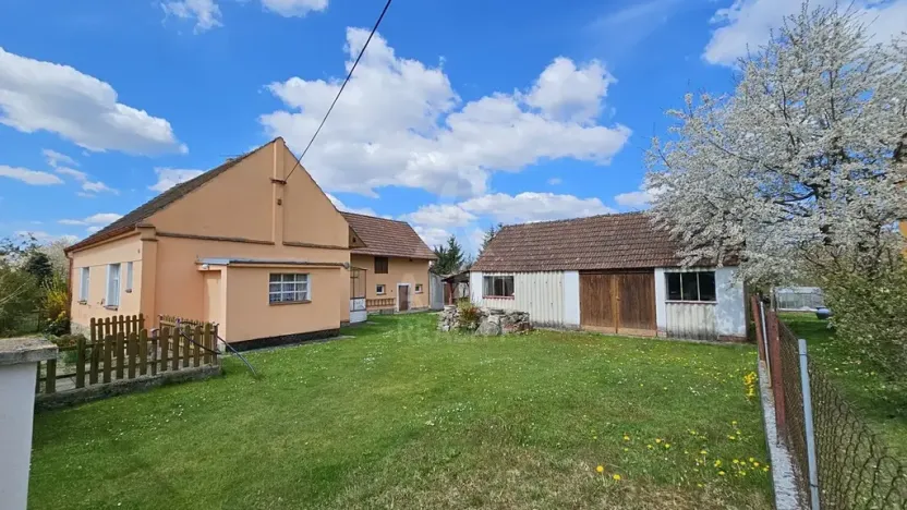 Prodej rodinného domu, Trhové Sviny, 83 m2