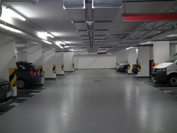 Pronájem garážového stání, Praha - Jinonice, Walterovo náměstí, 13 m2