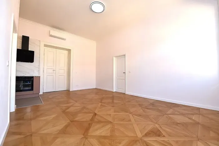 Pronájem kanceláře, Praha - Nové Město, Palackého, 84 m2
