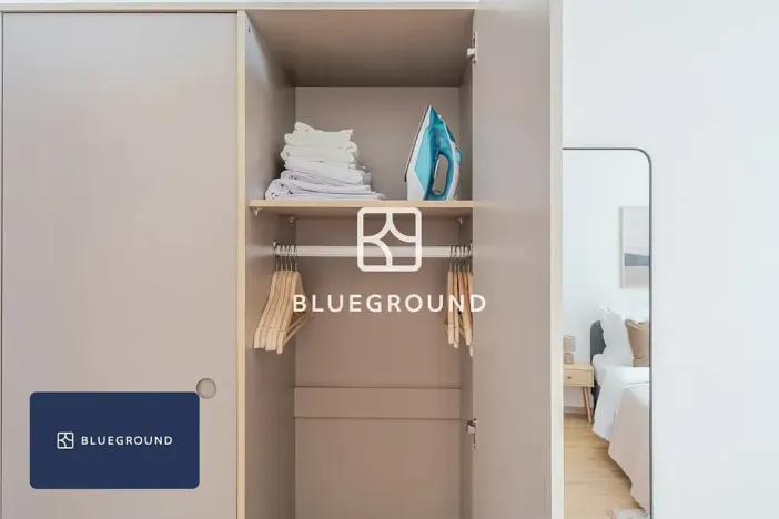 Pronájem bytu 1+kk, Praha - Karlín, Prvního pluku, 25 m2