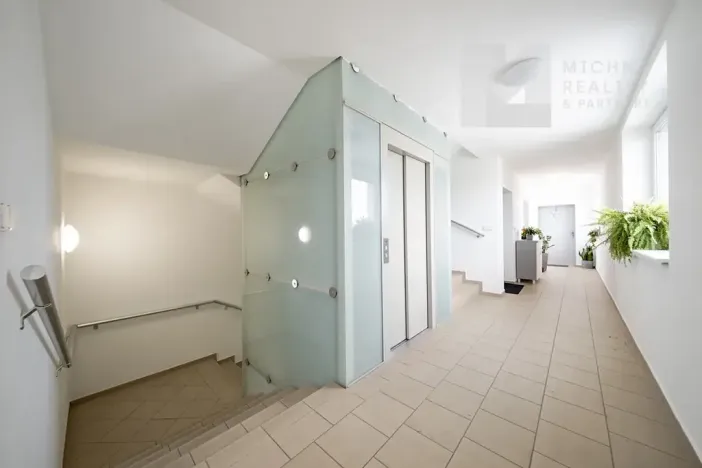 Pronájem bytu 1+kk, Velká Bíteš, Lomená, 35 m2