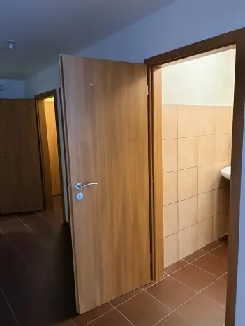 Pronájem obchodního prostoru, Plzeň, 105 m2