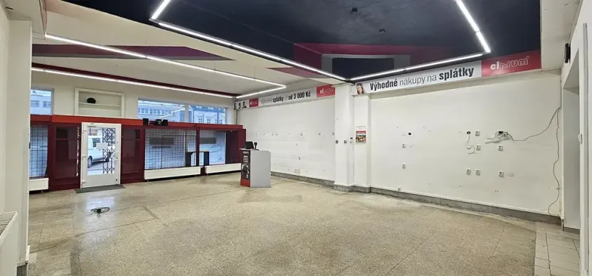 Pronájem obchodního prostoru, Letovice, Masarykovo náměstí, 140 m2