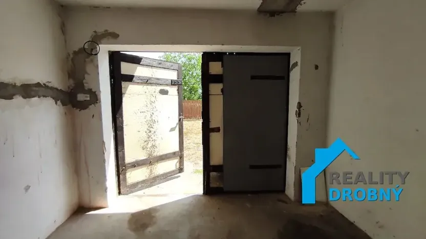 Prodej garáže, Lom, Vrchlického, 21 m2