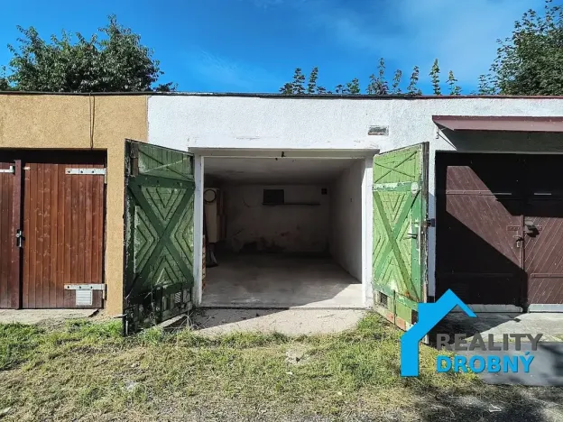 Prodej garáže, Košťany, 20 m2