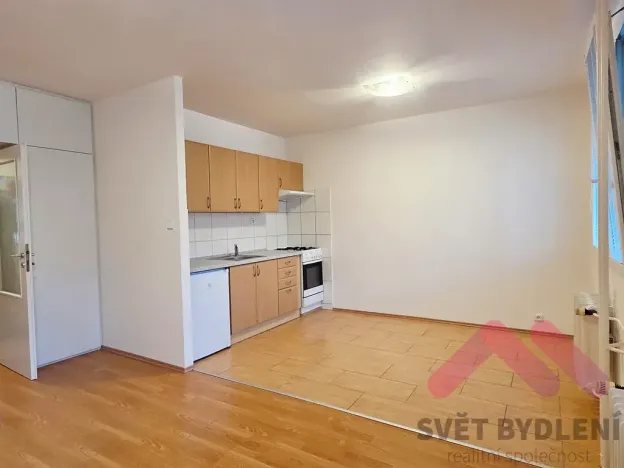 Pronájem bytu 3+1, Praha - Krč, Milevská, 63 m2