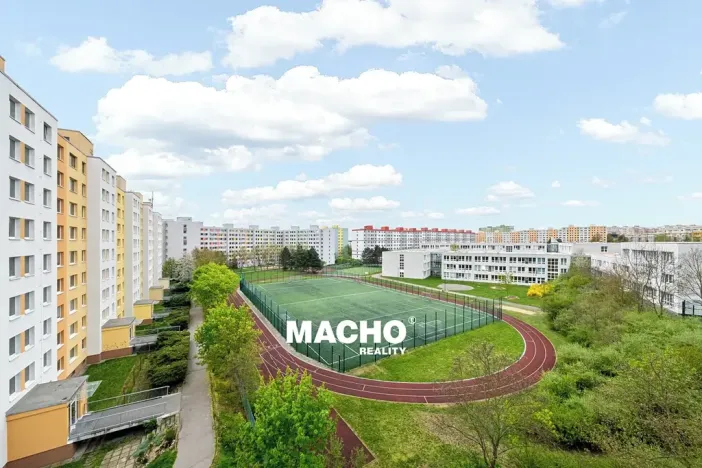 Prodej bytu 2+kk, Praha - Černý Most, Bryksova, 46 m2