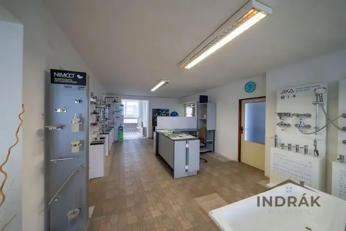 Prodej obchodního prostoru, Nový Jičín, Hřbitovní, 726 m2