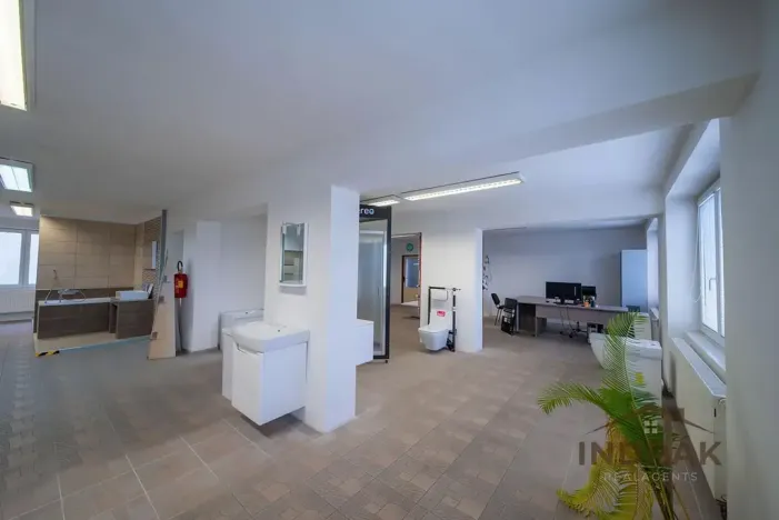 Prodej obchodního prostoru, Nový Jičín, Hřbitovní, 726 m2