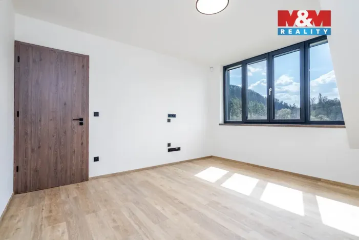 Prodej rodinného domu, Beroun, V Lukách, 150 m2