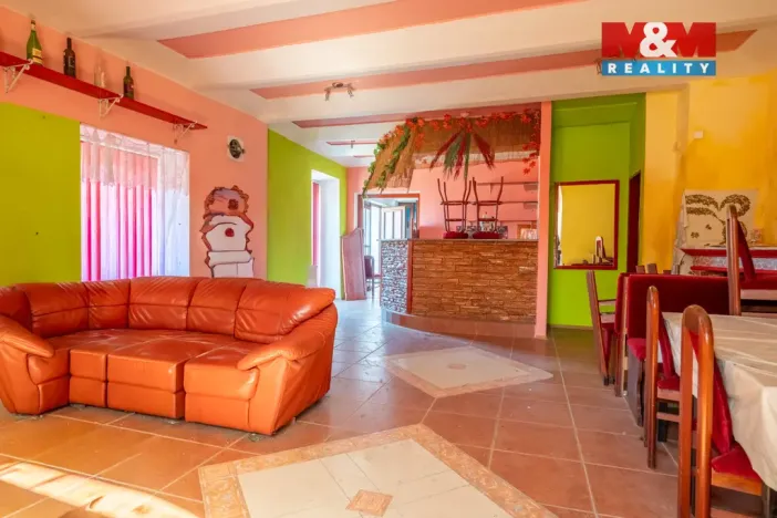 Prodej rodinného domu, Týn nad Vltavou, Vinařického náměstí, 190 m2