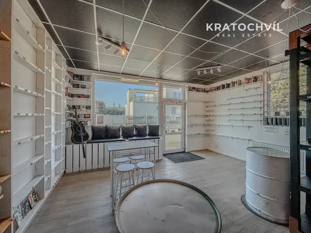 Pronájem obchodního prostoru, Jesenice, Na Ochoze, 48 m2