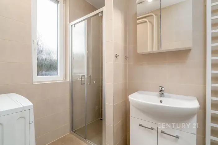 Prodej bytu 1+1, Děčín, Růžová, 35 m2