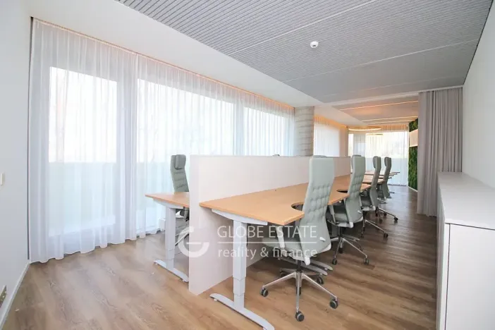 Prodej kanceláře, Praha - Karlín, 128 m2