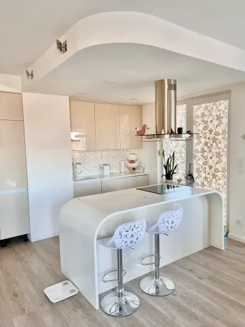 Pronájem bytu 4+kk, Praha - Strašnice, Zvěřinova, 117 m2