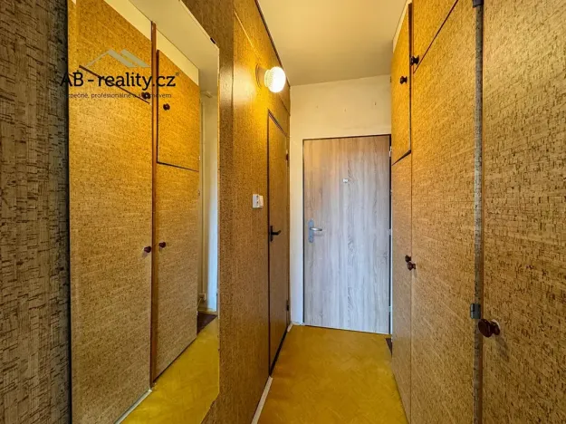 Prodej bytu 1+1, Teplice, Antala Staška, 35 m2