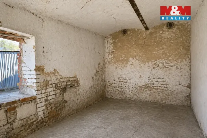 Prodej obchodního prostoru, Zruč nad Sázavou, náměstí MUDr. J. Svobody, 106 m2