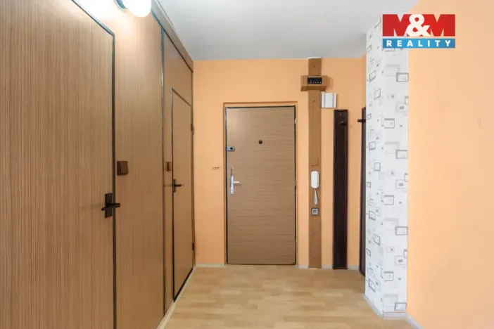 Prodej bytu 2+kk, Kladno - Kročehlavy, Na růžovém poli, 40 m2