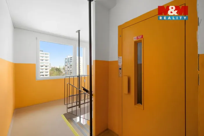 Prodej bytu 2+kk, Kladno - Kročehlavy, Na růžovém poli, 40 m2