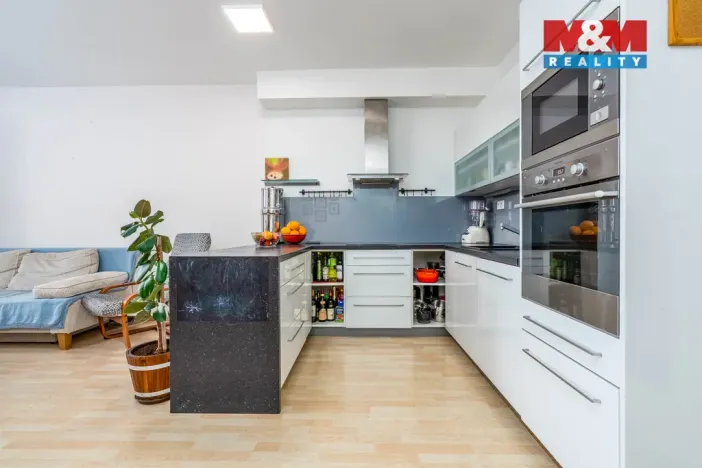 Prodej bytu 3+kk, Praha - Hostivař, Bratislavská, 72 m2