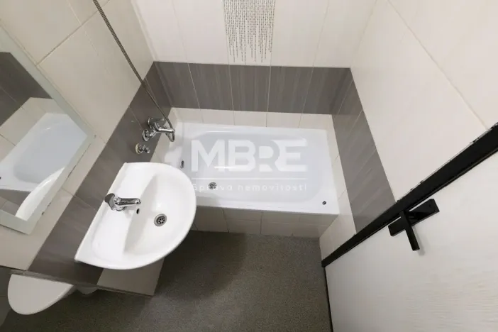 Pronájem bytu 1+kk, Český Těšín, Čáslavská, 32 m2