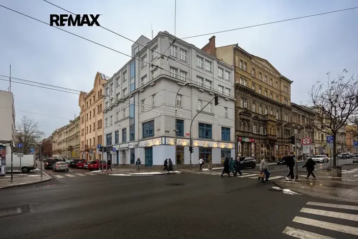 Pronájem obchodního prostoru, Plzeň, Americká, 210 m2