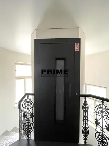 Pronájem bytu 3+1, Praha - Bubeneč, U akademie, 130 m2