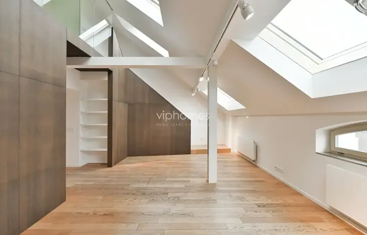 Pronájem bytu 3+1, Praha - Bubeneč, U akademie, 169 m2