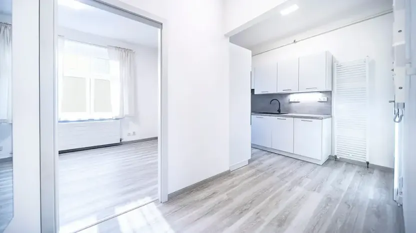 Pronájem bytu 2+kk, Hradec Králové, Střelecká, 58 m2