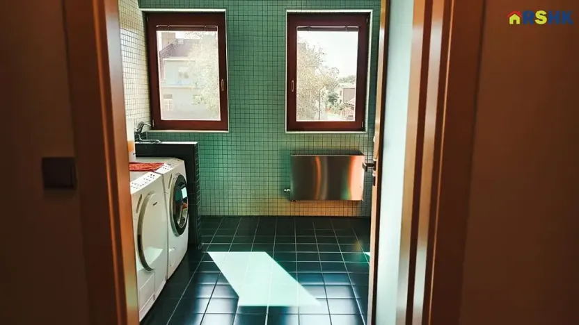 Prodej rodinného domu, Hradec Králové, Petra Jilemnického, 950 m2