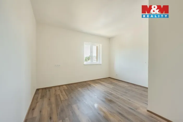 Prodej rodinného domu, Králův Dvůr, Fibichova, 97 m2