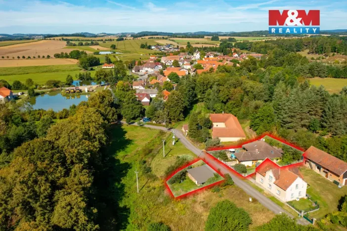 Prodej rodinného domu, Hajany, 285 m2