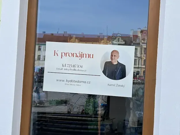 Pronájem obchodního prostoru, Vodňany, nám. Svobody, 60 m2