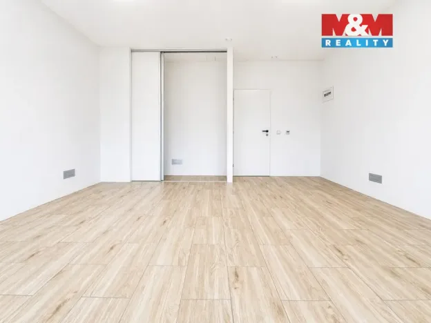 Pronájem kanceláře, Uherské Hradiště - Jarošov, Pivovarská, 25 m2