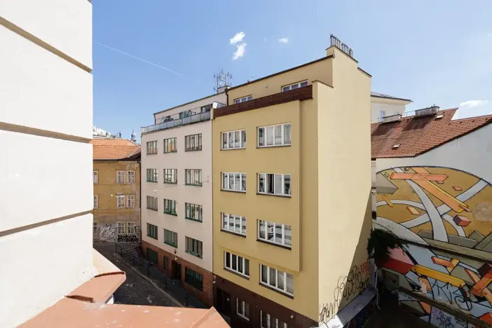 Pronájem bytu 2+1, Praha - Nové Město, Na Zderaze, 86 m2