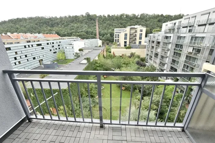 Pronájem bytu 2+kk, Praha - Karlín, Křižíkova, 50 m2