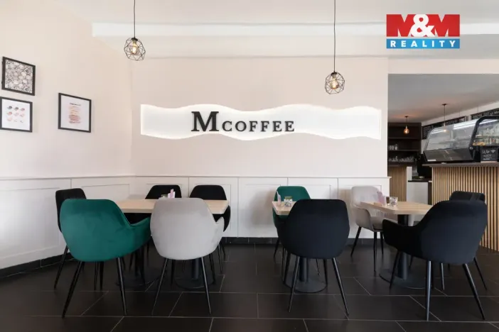 Prodej obchodního prostoru, Ostrava - Poruba, Hlavní třída, 69 m2