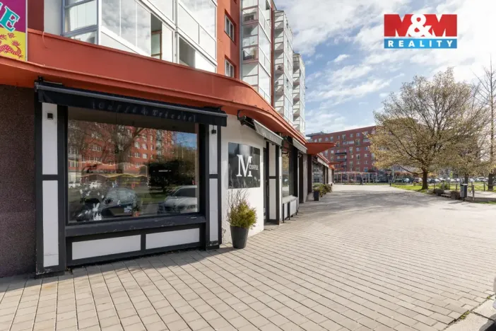 Prodej obchodního prostoru, Ostrava - Poruba, Hlavní třída, 69 m2