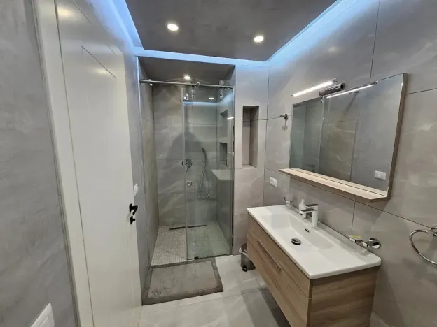 Prodej bytu 2+1, Mali Robit, Mali i Robit, Albánie, 115 m2