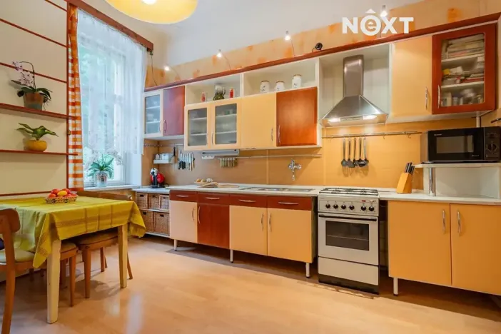 Prodej bytu 3+1, Karlovy Vary, I. P. Pavlova, 95 m2