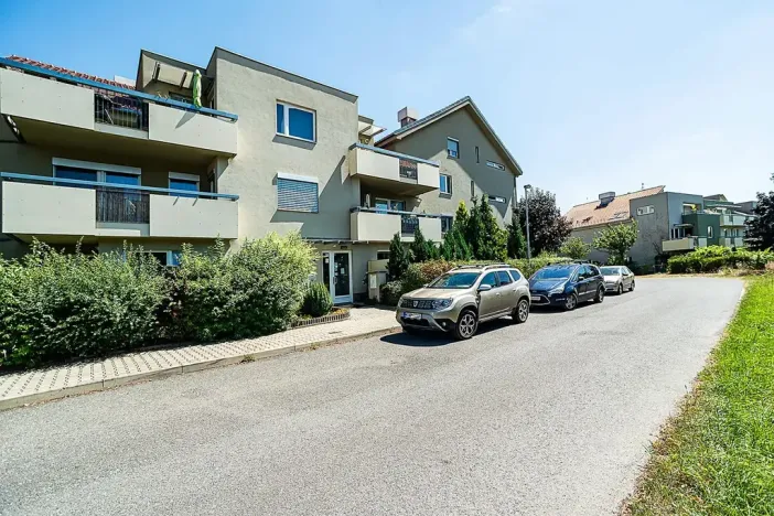 Pronájem bytu 2+kk, Praha - Dubeč, U lipové aleje, 60 m2