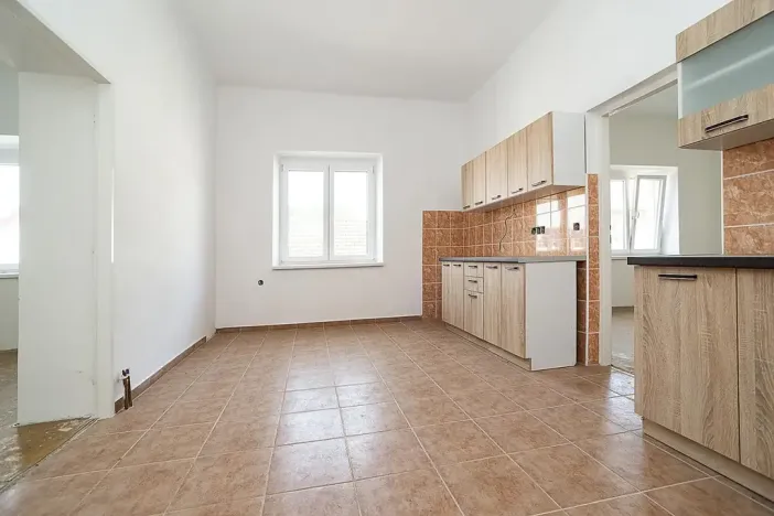 Prodej činžovního domu, Týn nad Vltavou, 350 m2