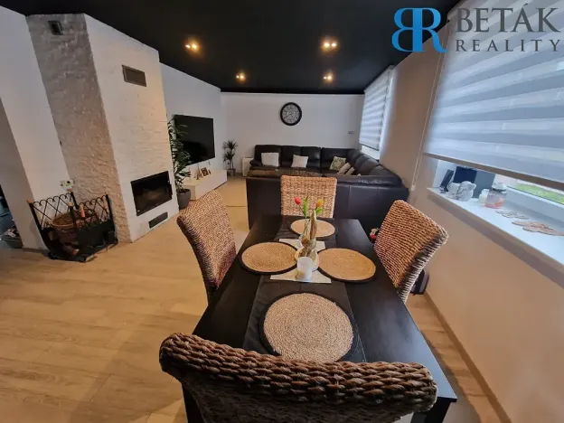 Prodej rodinného domu, Rokytnice, 200 m2