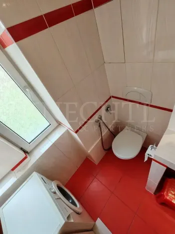 Prodej bytu 3+1, Ostrov, Hlavní třída, 76 m2