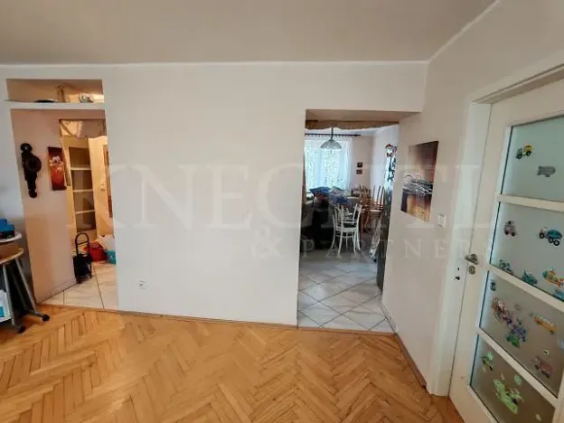 Prodej bytu 3+1, Ostrov, Hlavní třída, 76 m2