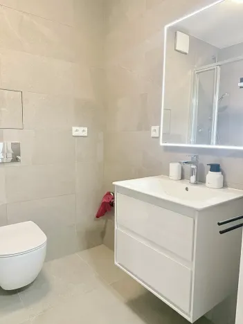 Pronájem bytu 2+kk, Liberec, Tálínská, 41 m2