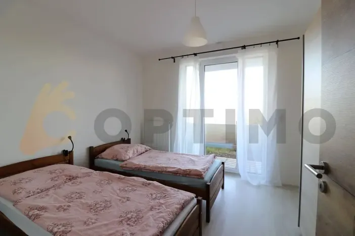 Pronájem bytu 2+kk, Kladno, Bohumila Landy, 46 m2